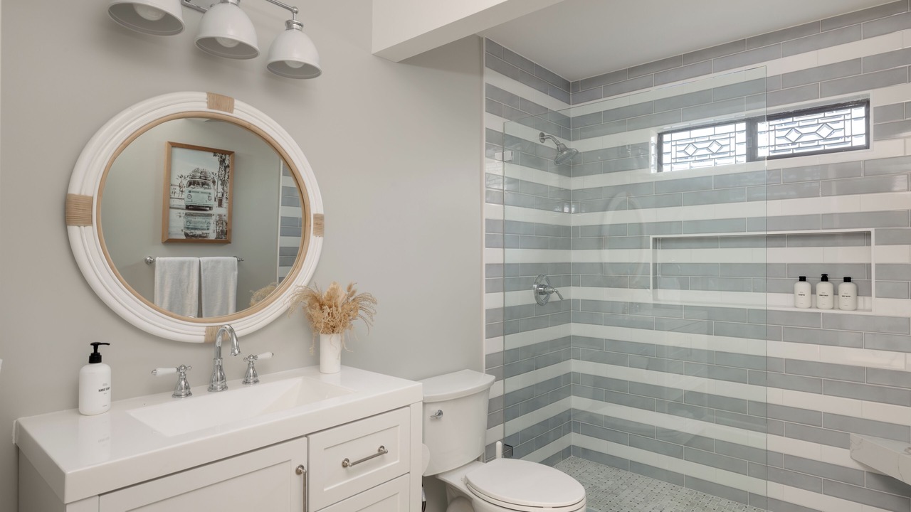 Photo of Bathroom in Sunset Cliffs