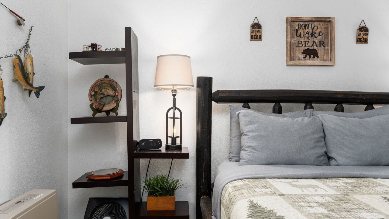 Photo of Bedroom in Shaver Lake