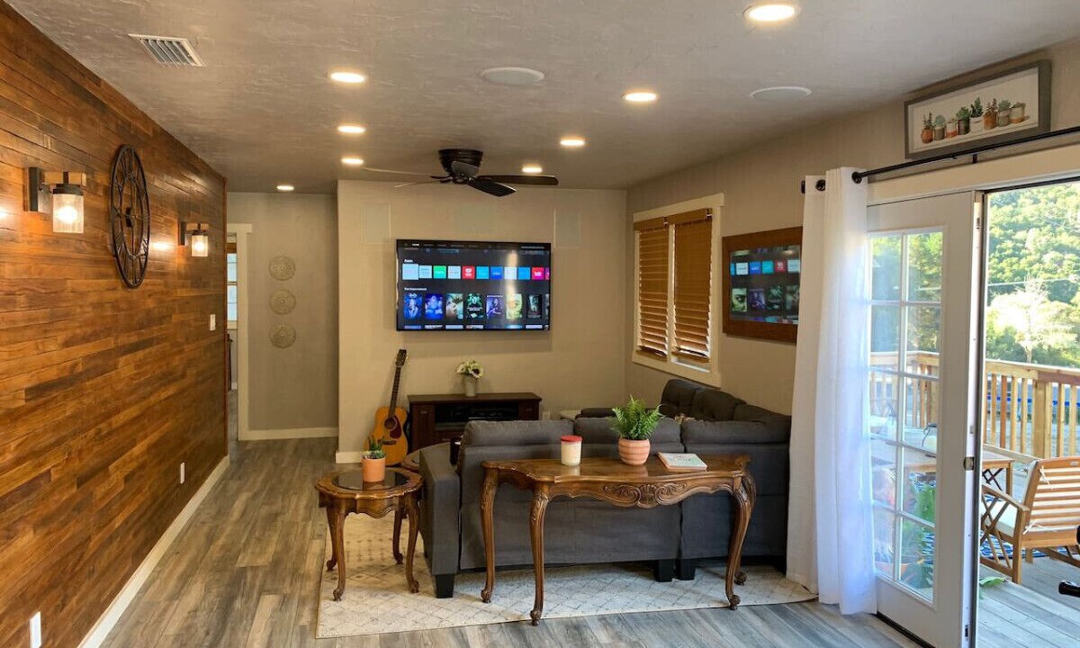 Photo of Livingroom in Lompoc