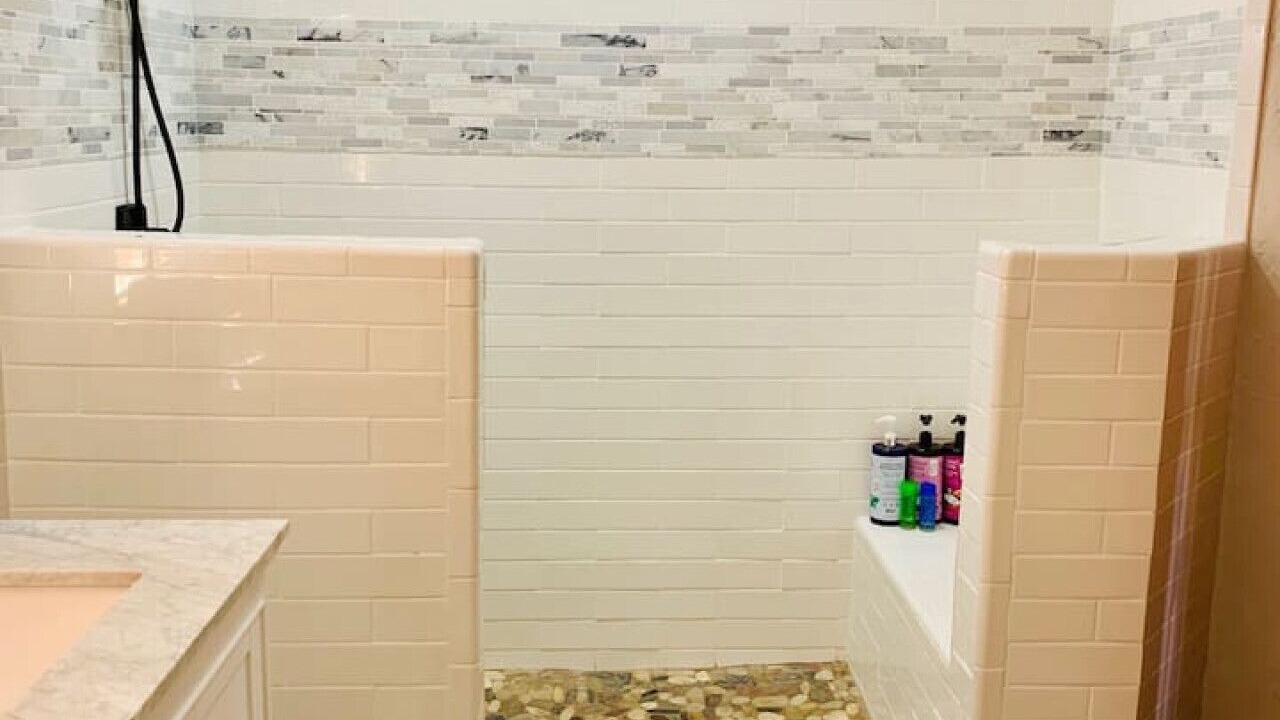 Photo of Bathroom in Lompoc