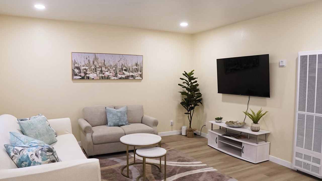 Photo of Livingroom in Lafayette