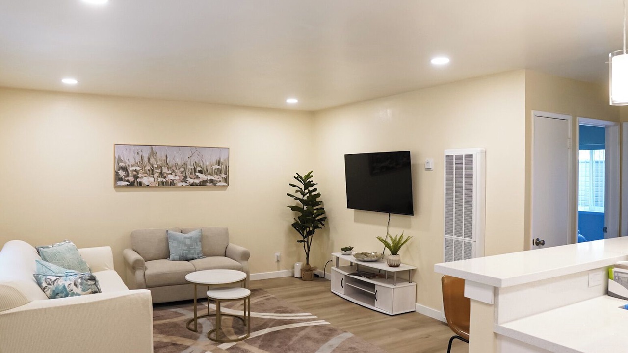 Photo of Livingroom in Lafayette
