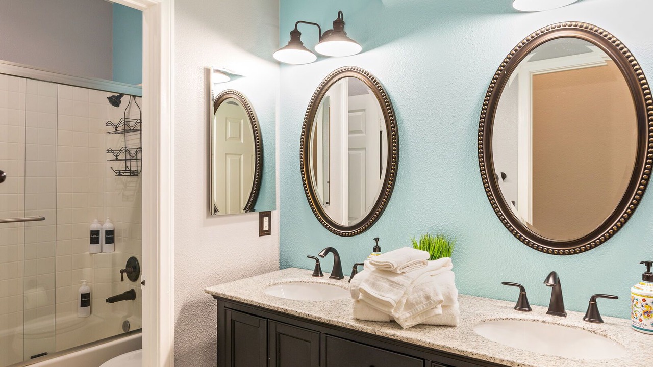 Photo of Bathroom in Wildomar