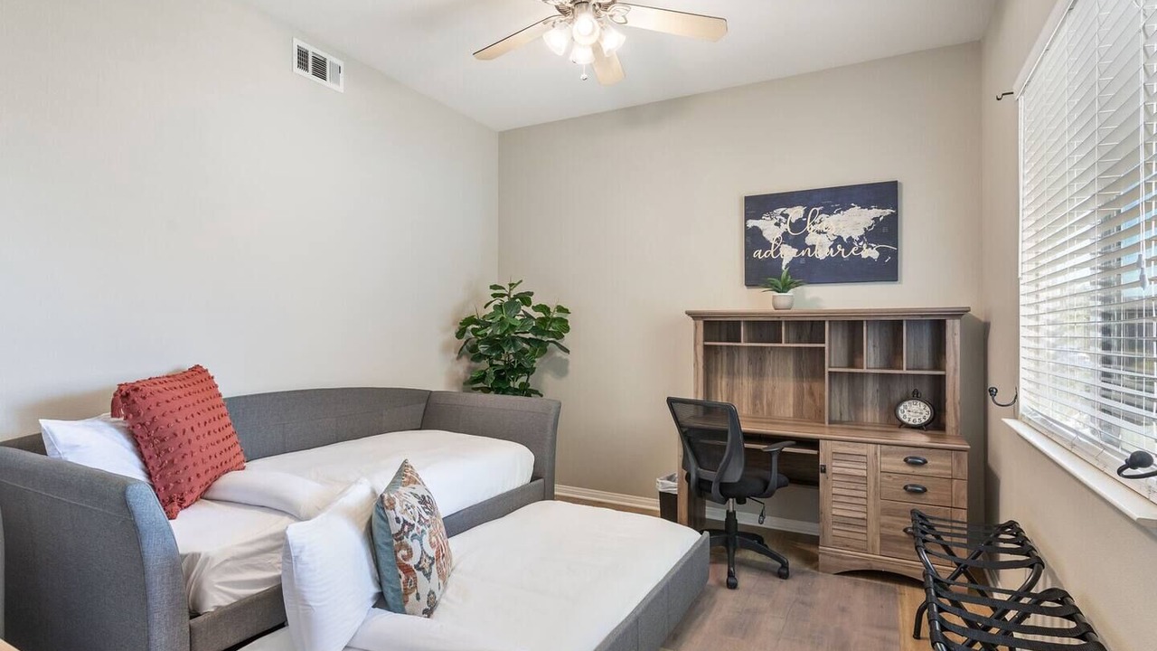 Photo of Bedroom in Wildomar