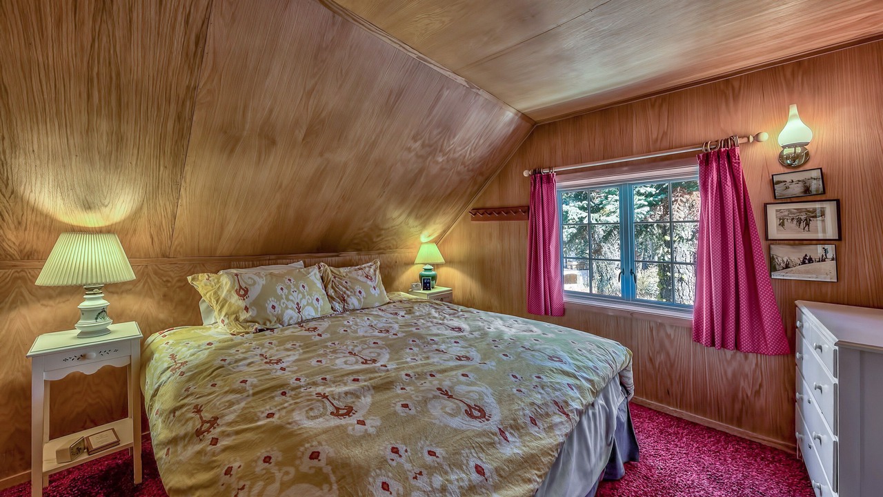 Photo of Bedroom in Sugar Bowl Resort