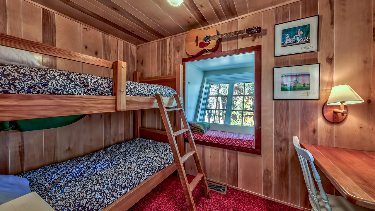 Photo of Bedroom in Sugar Bowl Resort
