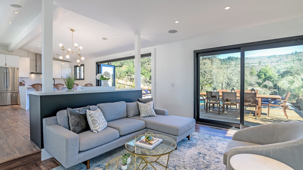 Photo of Livingroom in Boyes Hot Springs