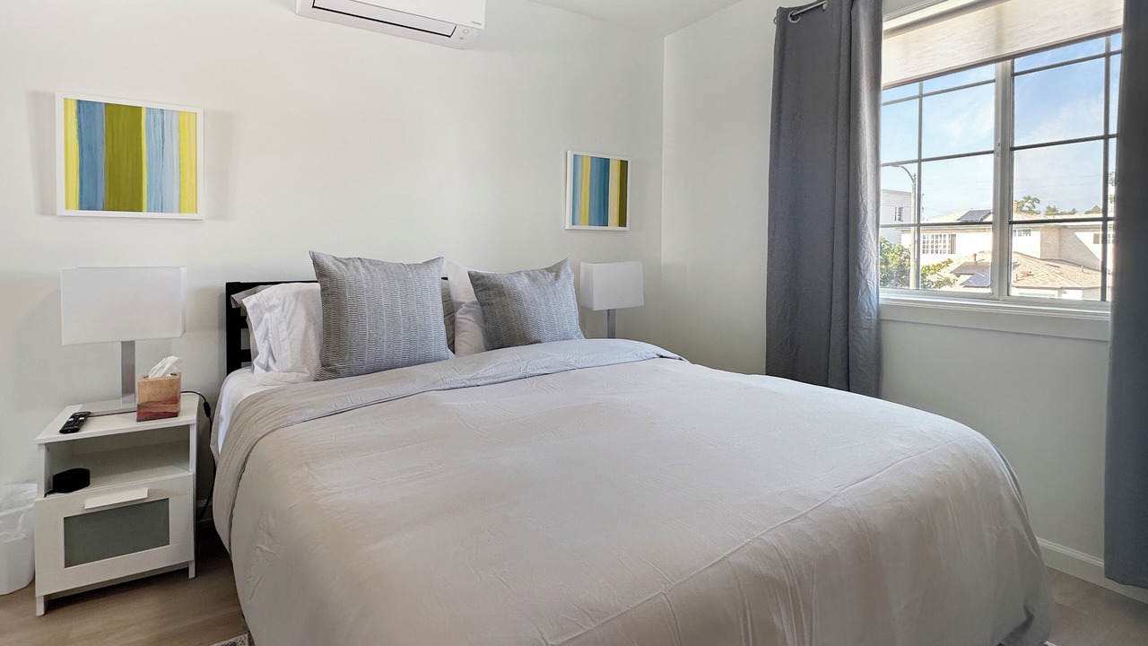 Photo of Bedroom in Los Angeles