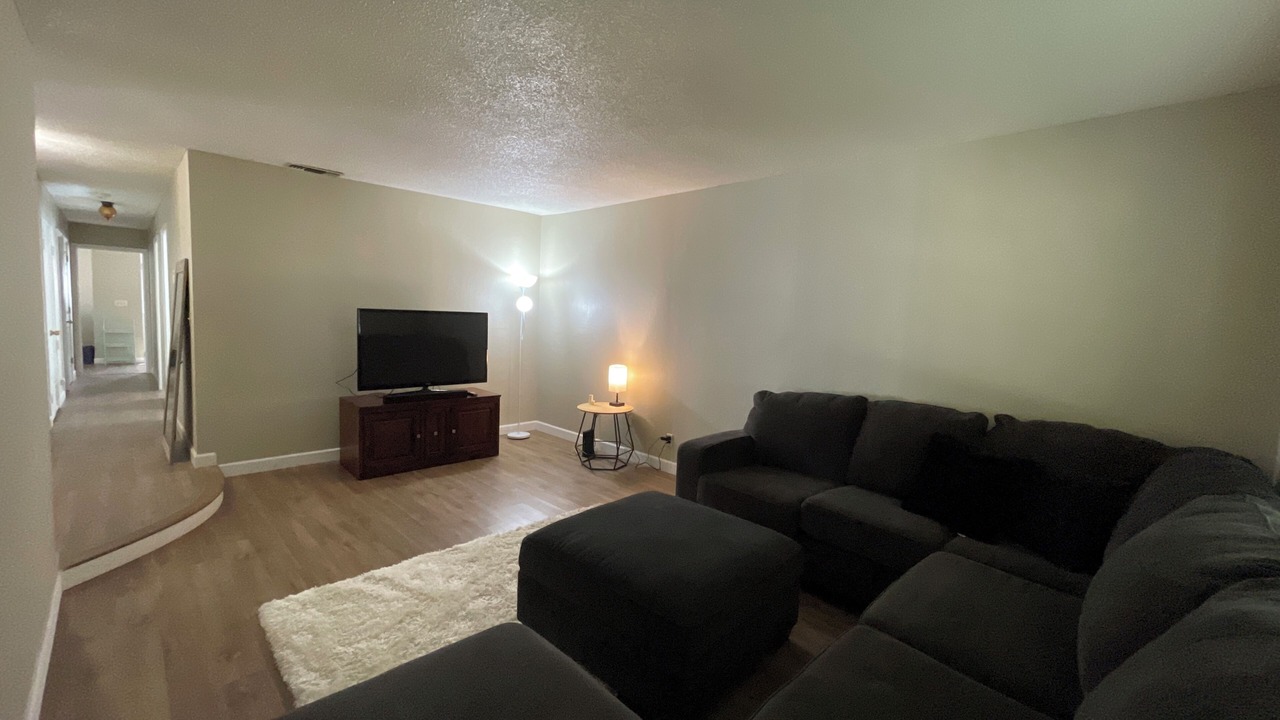 Photo of Livingroom in Southeastern Sacramento