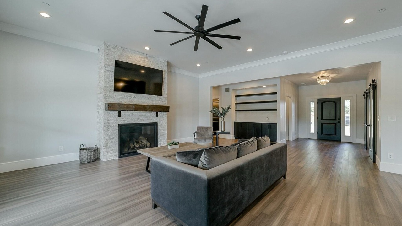 Photo of Livingroom in Red Bluff