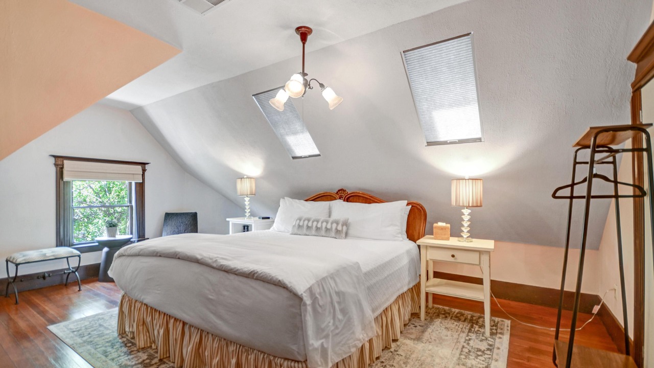 Photo of Bedroom in Sonoma