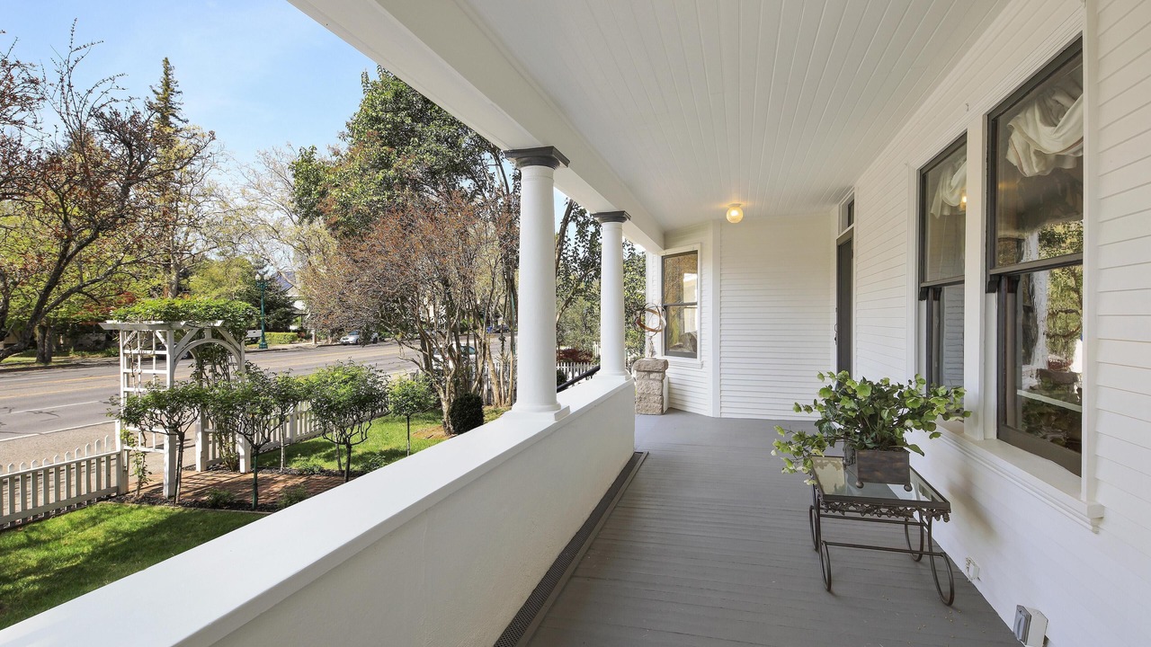 Photo of Patio Balcony in Sonoma