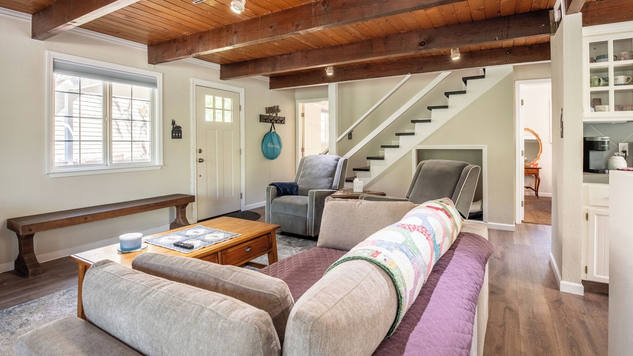 Photo of Livingroom in Glencoe