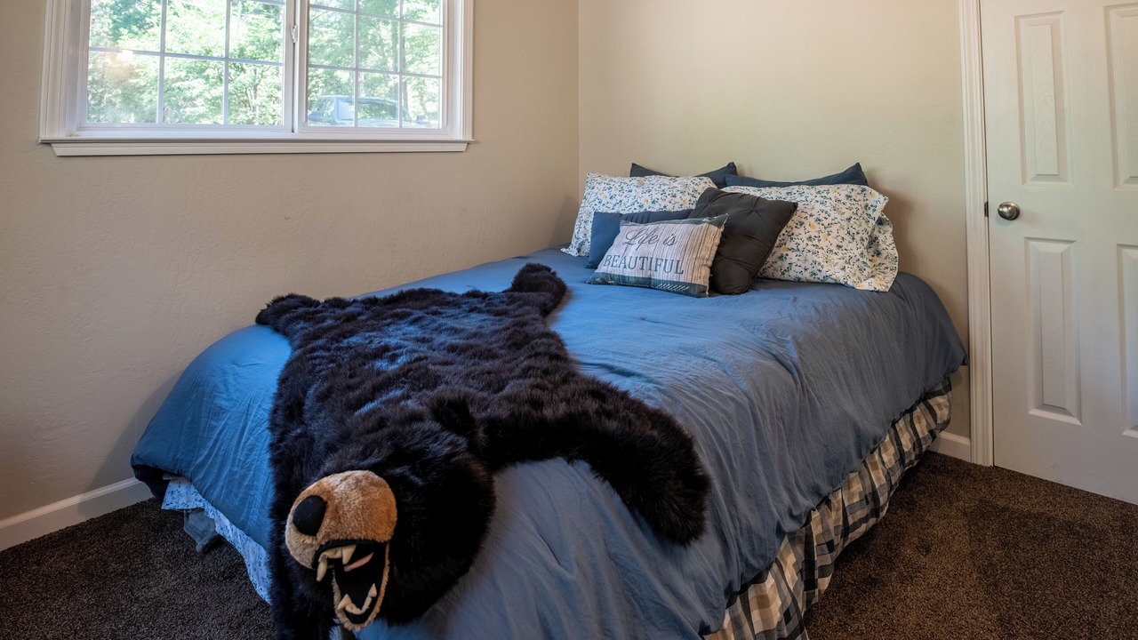 Photo of Bedroom in Glencoe