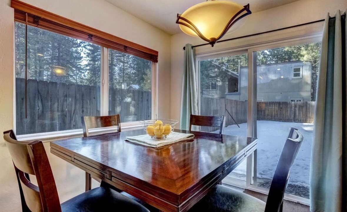 Photo of Others in Al Tahoe
