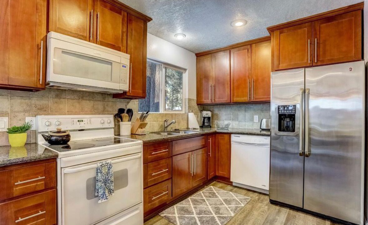 Photo of Kitchen in Al Tahoe