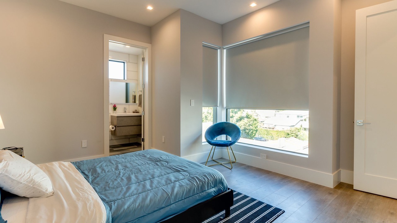 Photo of Bedroom in Mid City