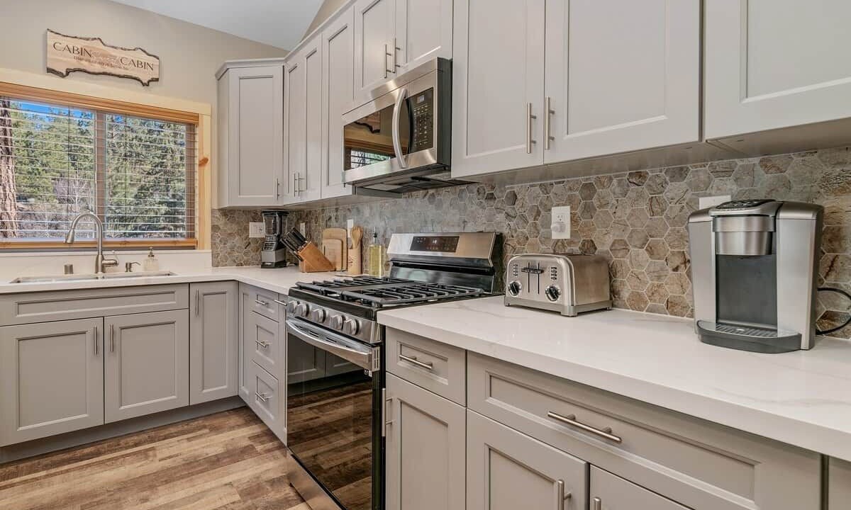 Photo of Kitchen in Big Bear City