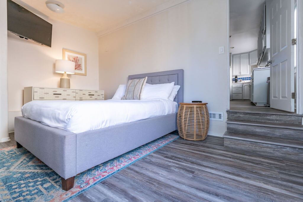 Photo of Bedroom in Village of La Jolla