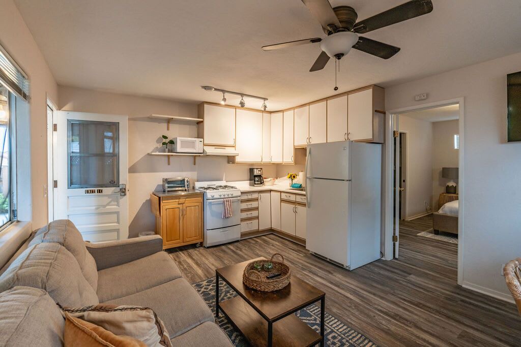 Photo of Livingroom in Village of La Jolla