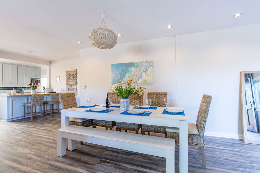 Photo of Livingroom in Village of La Jolla