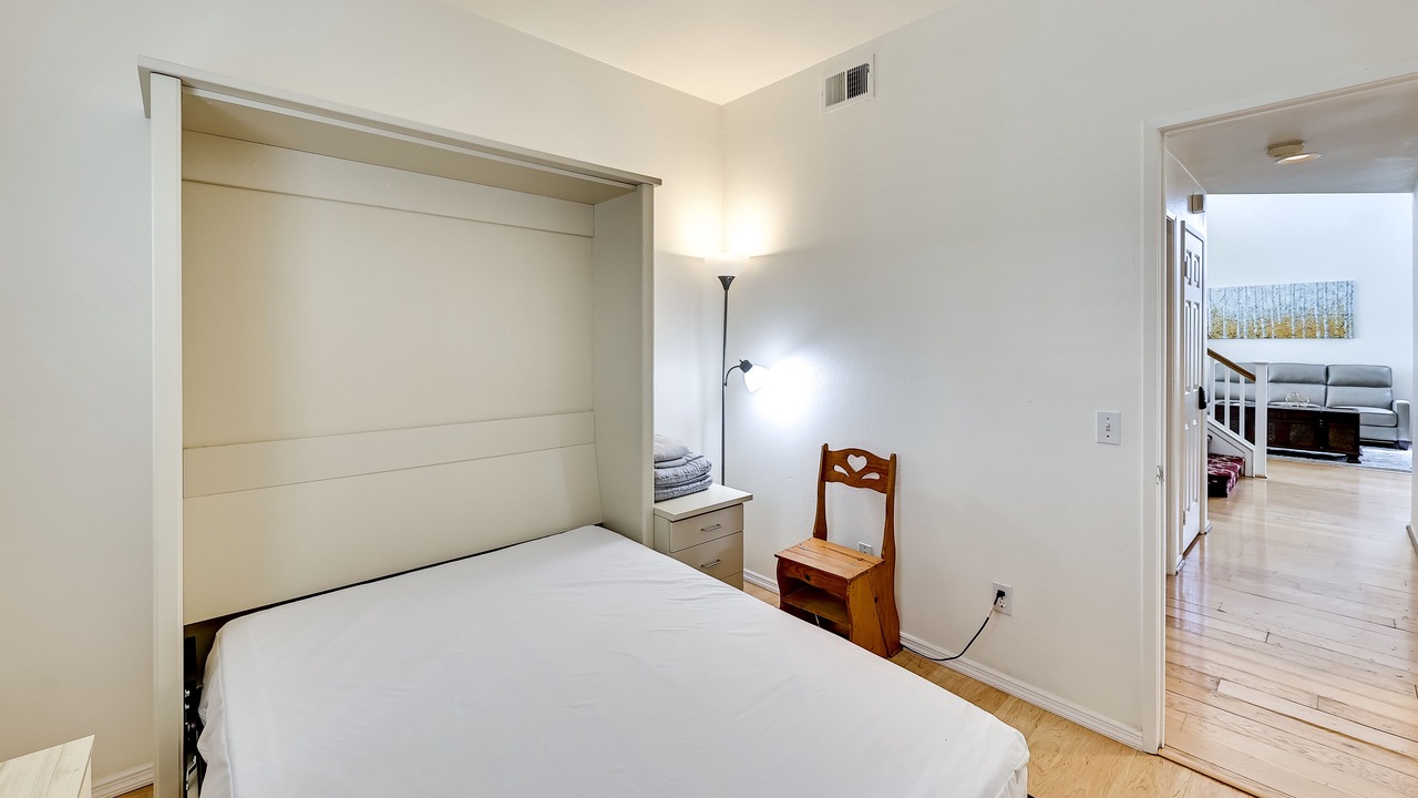 Photo of Bedroom in Lake Elsinore