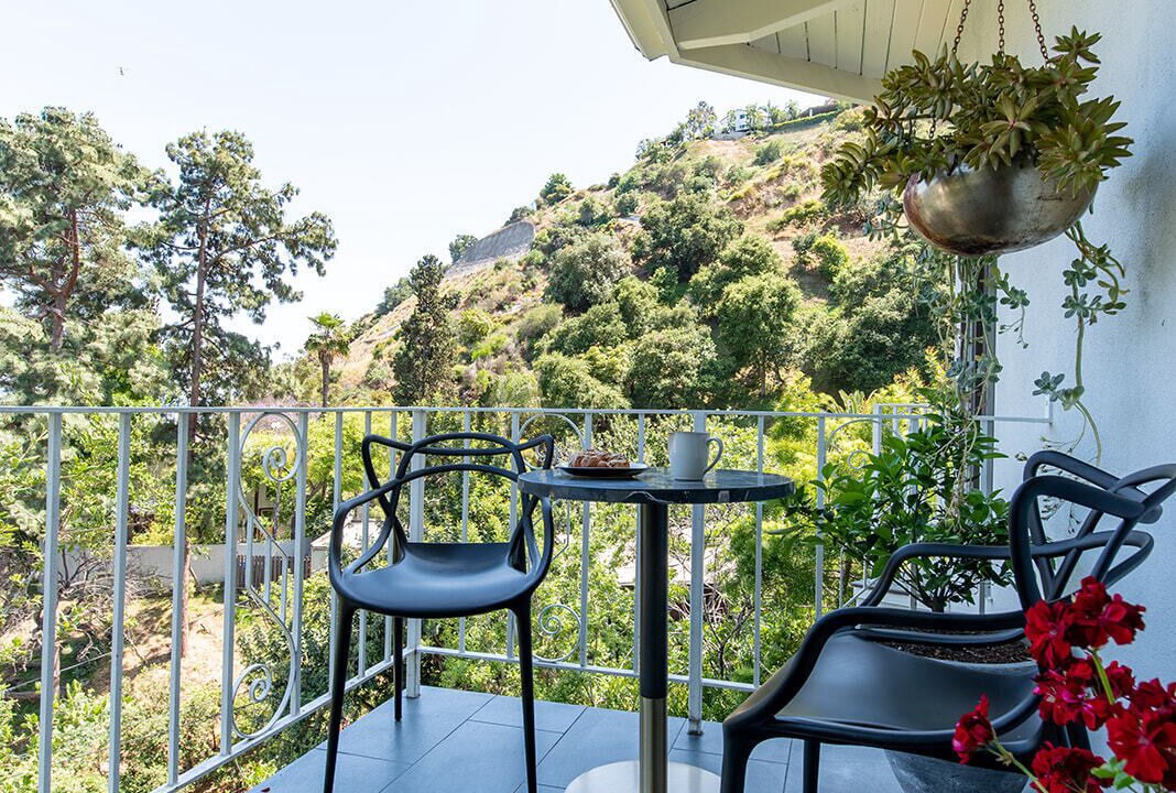 Photo of Outdoor in Hollywood Hills West