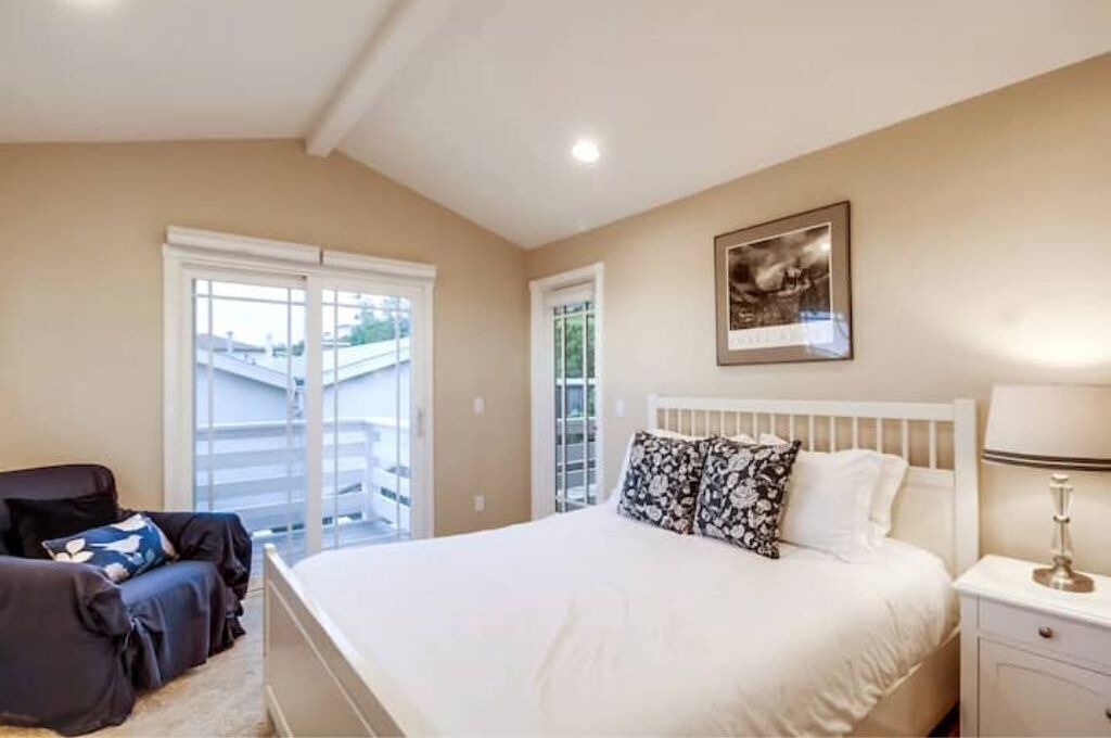 Photo of Bedroom in Sunset Cliffs