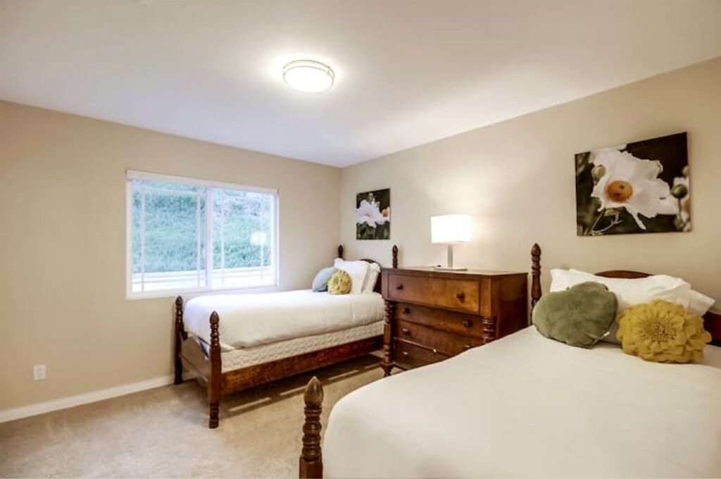 Photo of Bedroom in Sunset Cliffs
