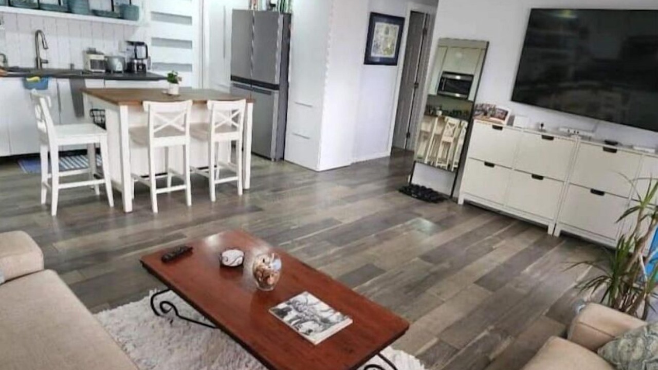 Photo of Livingroom in North Clairemont