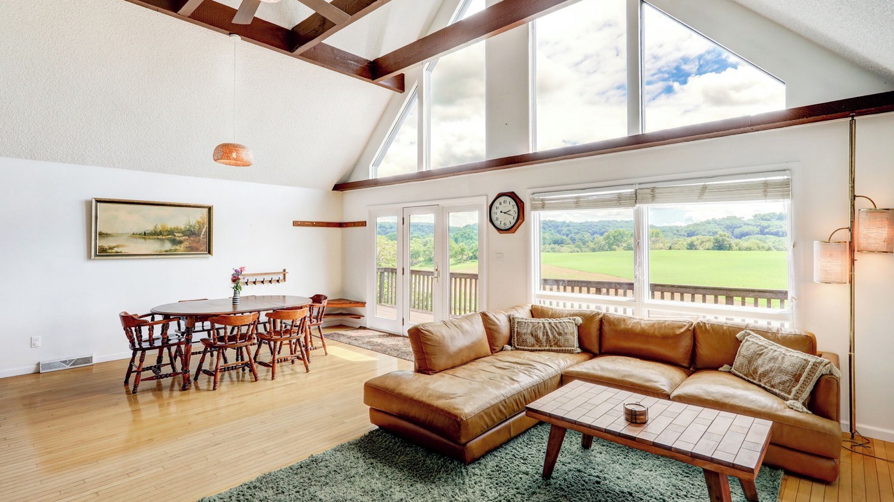 Photo of Livingroom in Willow Street