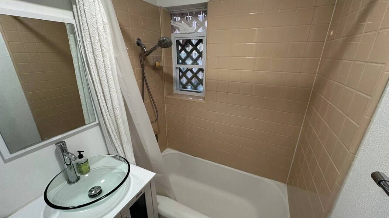 Photo of Bathroom in Laguna Beach
