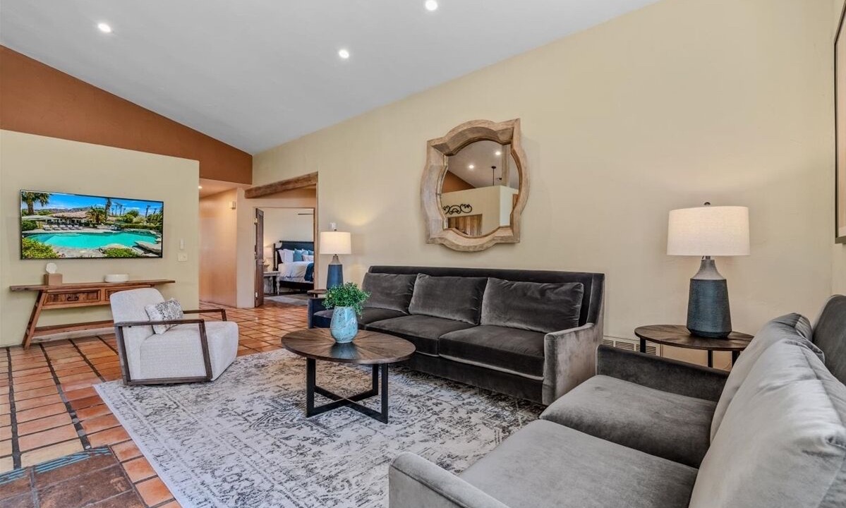 Photo of Livingroom in Desert Club Estates