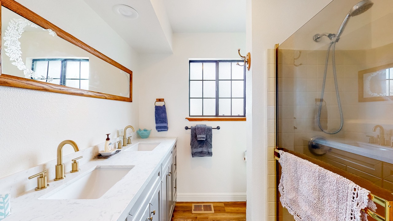 Photo of Bathroom in Yosemite Forks