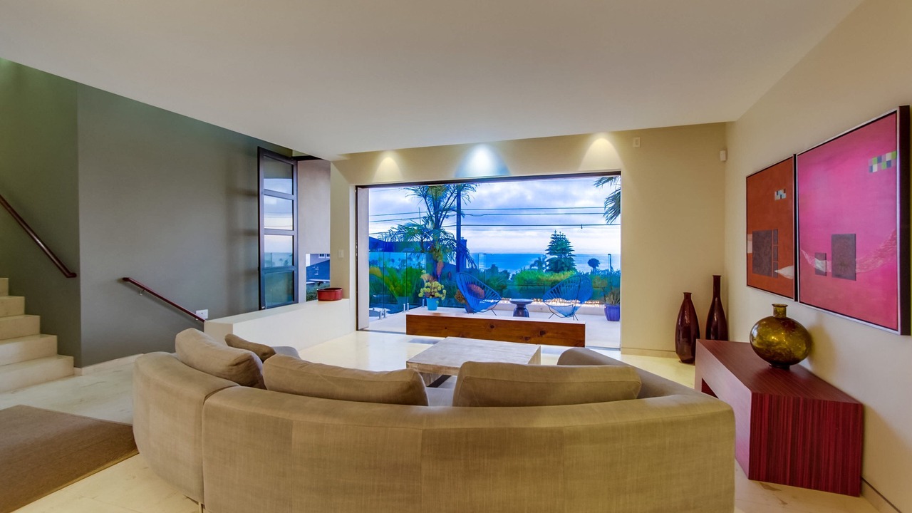 Photo of Livingroom in Sunset Cliffs