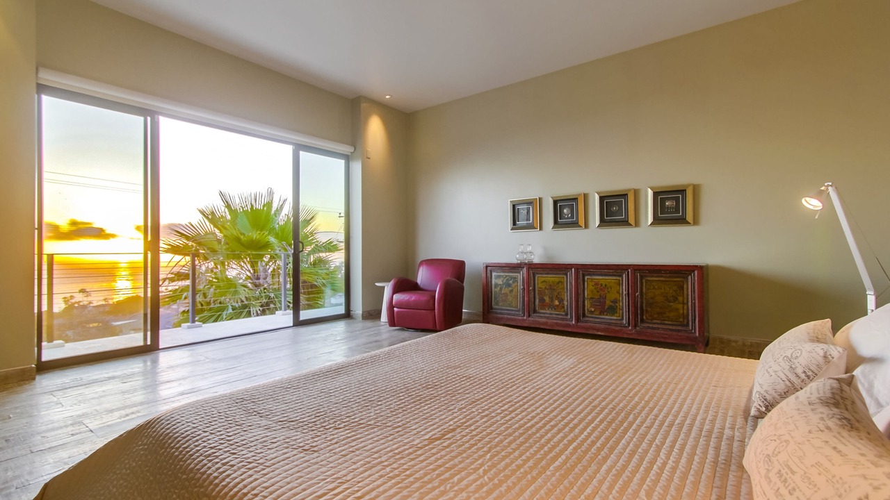 Photo of Bedroom in Sunset Cliffs