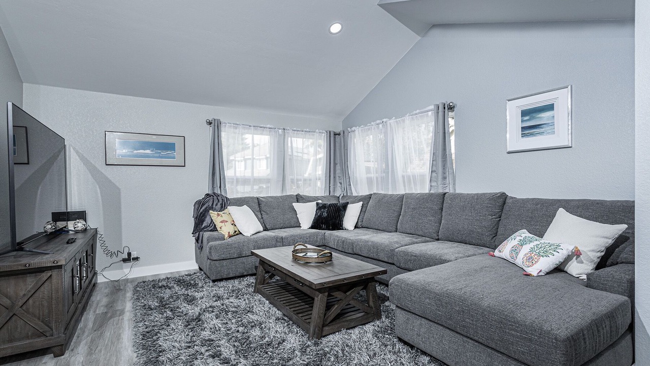 Photo of Livingroom in Aviara