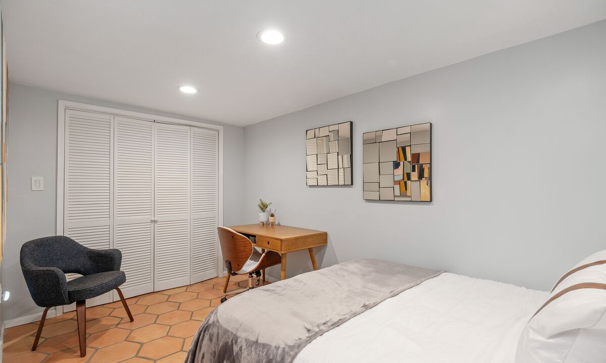 Photo of Bedroom in Los Feliz