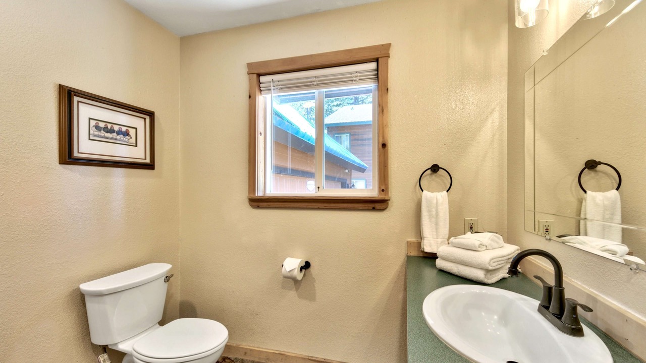 Photo of Bathroom in Montgomery Estates