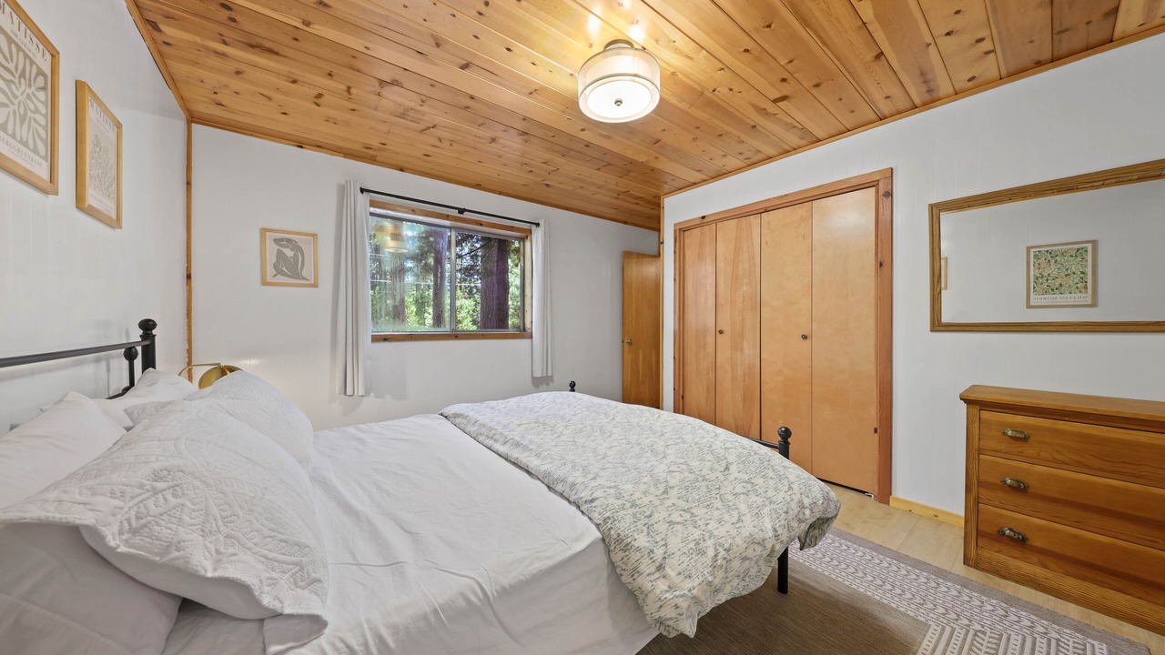 Photo of Bedroom in Alta
