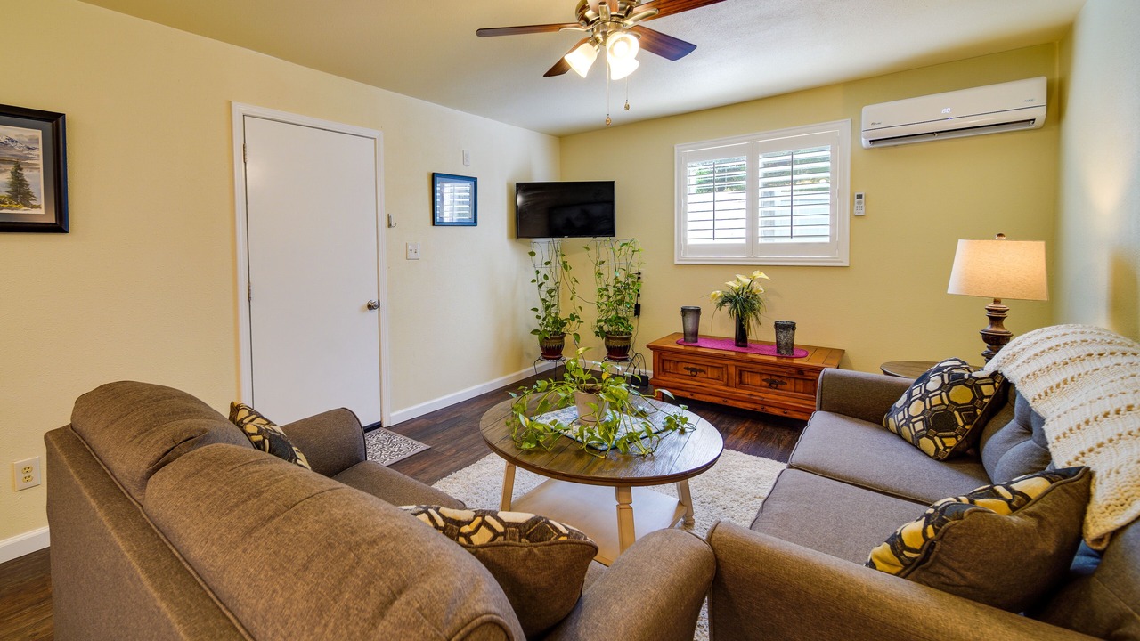 Photo of Bedroom in Shasta Lake
