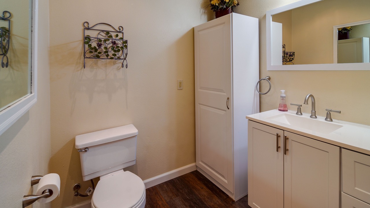 Photo of Bathroom in Shasta Lake