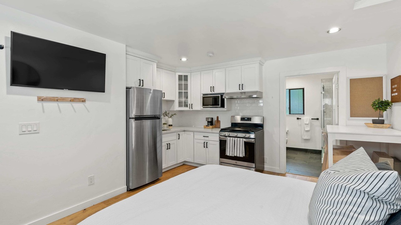 Photo of Bedroom in La Selva Beach