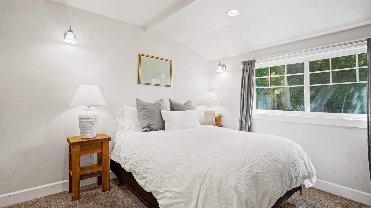 Photo of Bedroom in La Selva Beach