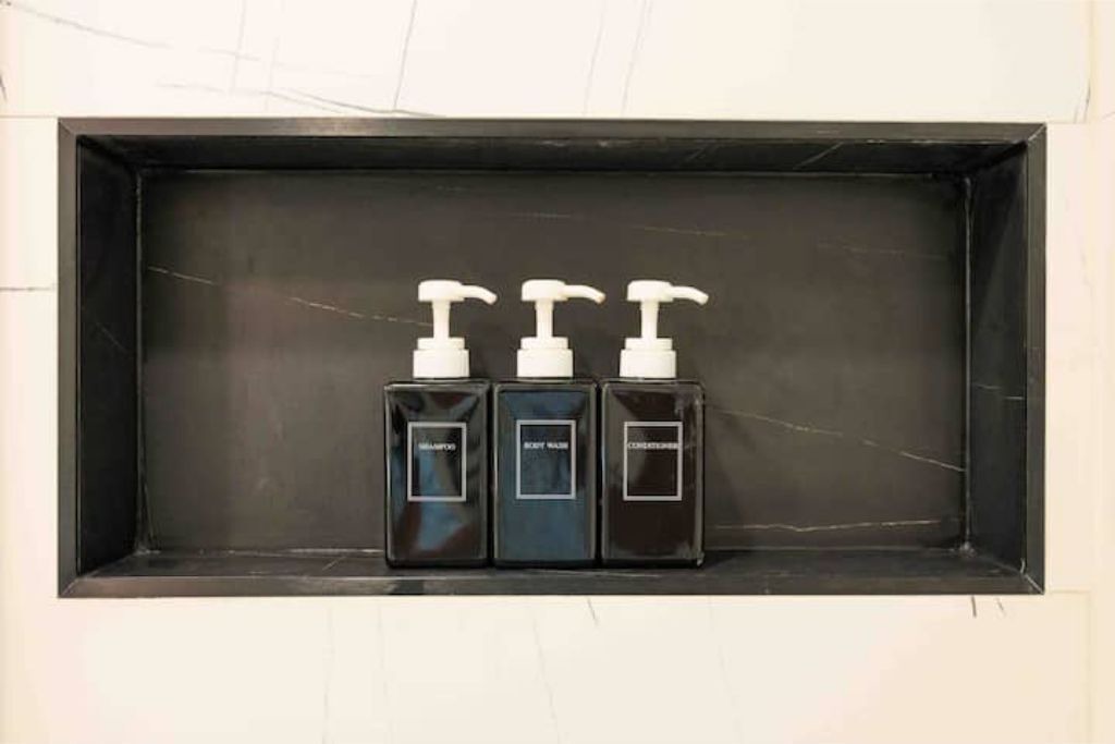 Photo of Bathroom in Lake Area