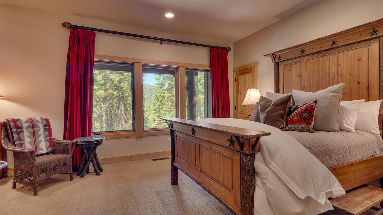 Photo of Bedroom in Olympic Valley