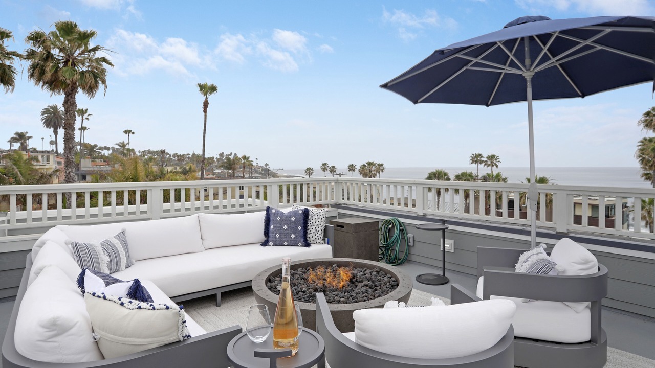 Photo of Patio Balcony in Beach Barber Tract