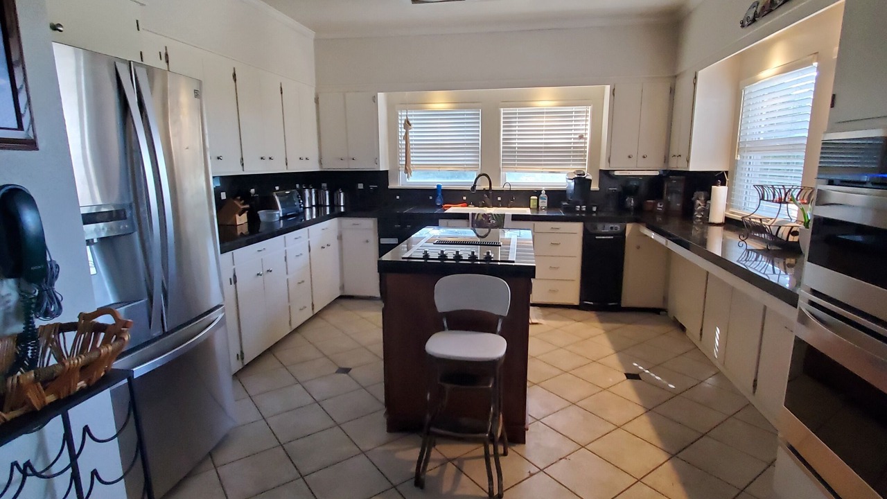 Photo of Kitchen in Acampo