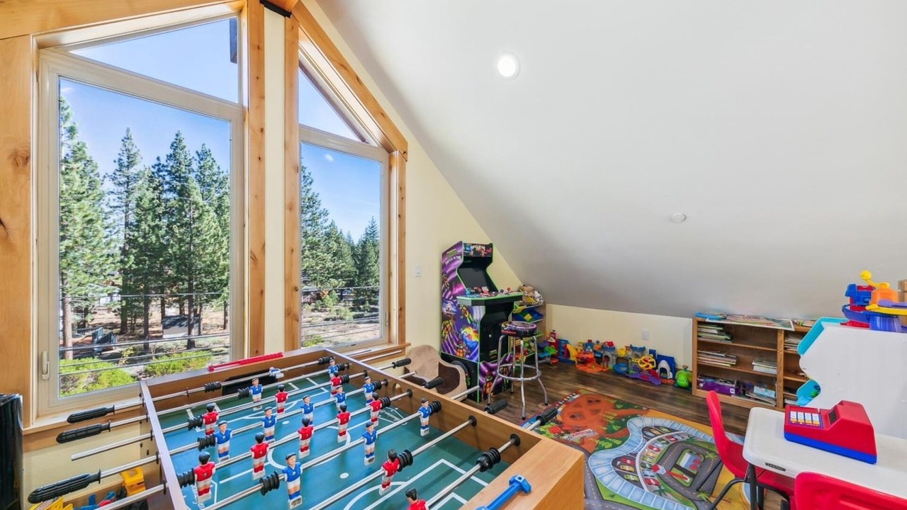 Photo of Others in Mountain View Estates
