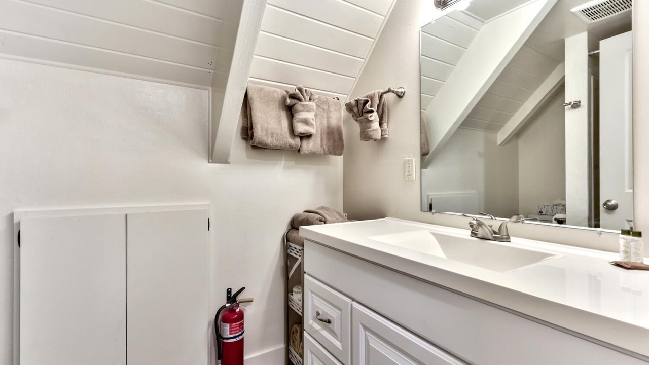Photo of Bathroom in Christmas Valley